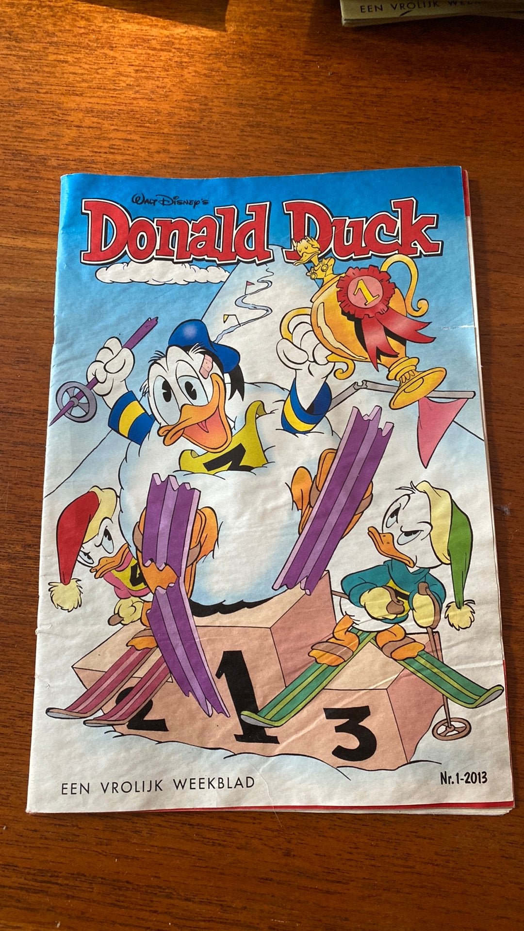 Donald duck nr 1 2013, Eén stripboek, Ophalen of Verzenden, Gelezen