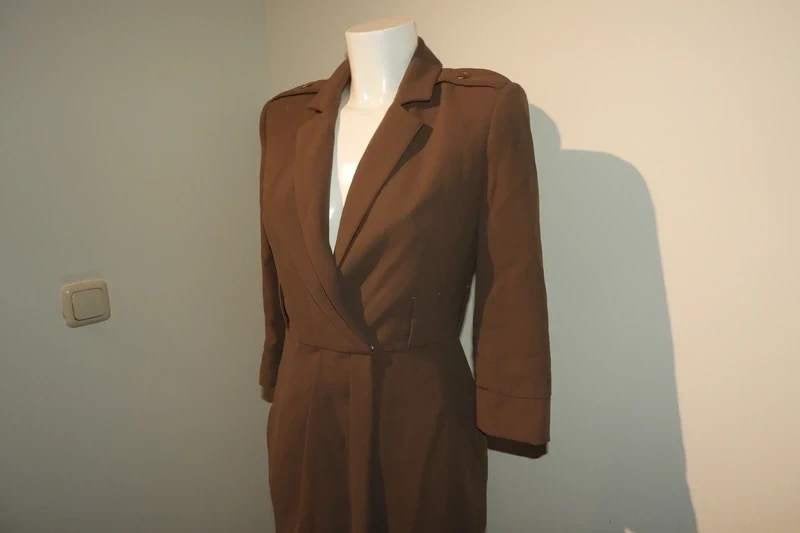 Elisabetta Franchi overslag wrapdress jurk mooi model IT 42, Kleding | Dames, Bruin, Zo goed als nieuw, Knielengte, Maat 36 (S)