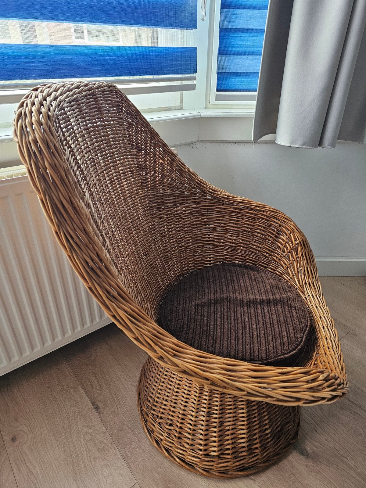 Vintage rotan fauteuil jaren '70 inclusief bruin kussen, Ophalen, Gebruikt, Riet of Rotan