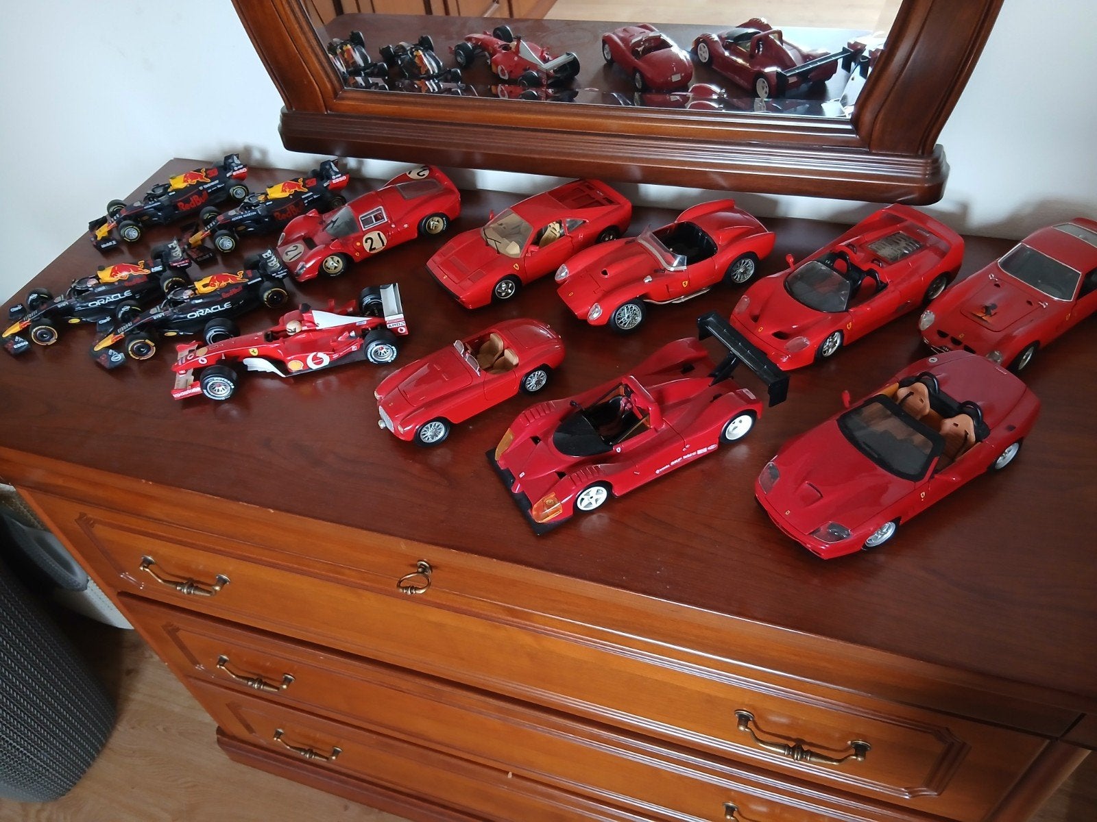 Grote collectie Ferrari modelauto's en Formule 1 wagens, Ophalen of Verzenden, Zo goed als nieuw, Overige merken