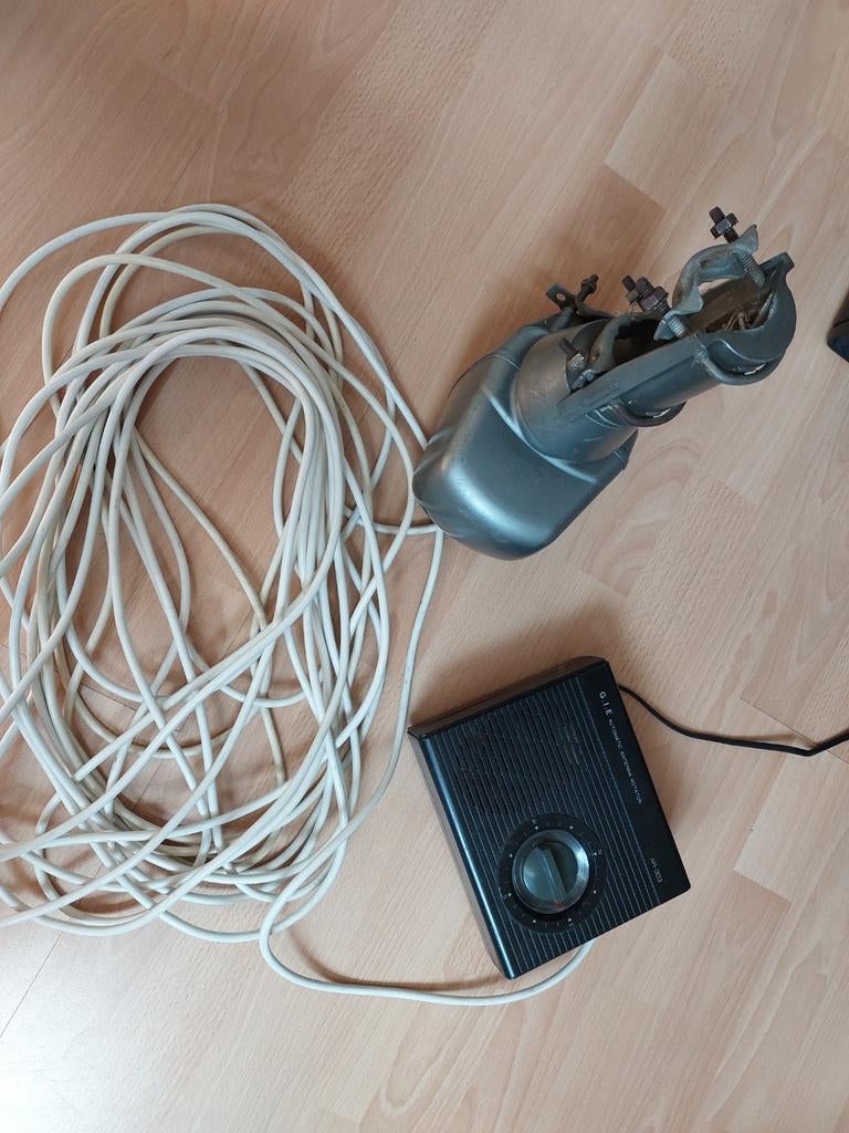 Antenne Rotor met bedieningseenheid en kabel, Telecommunicatie, Antennes en Masten, Ophalen, Gebruikt, Toebehoren