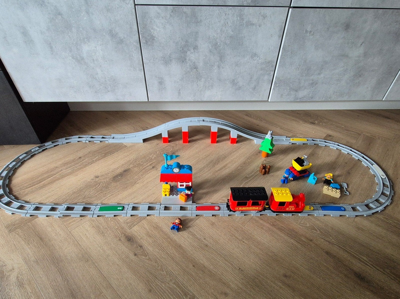 Lego Duplo 10874 Stoomtrein en 10872 Treinbrug met Rails, Kinderen en Baby's, Speelgoed | Duplo en Lego, Compleet, City, Ophalen of Verzenden