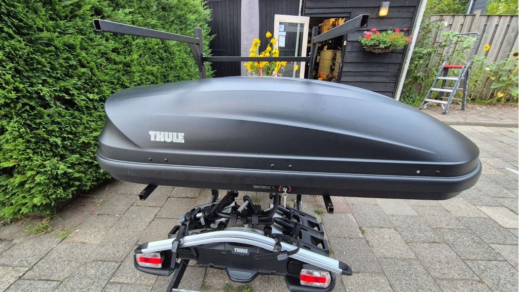 Thule Pacific 200 dakkoffer 410 ltr. voordelig uit huur, Auto diversen, Dakkoffers, Ophalen, Gebruikt, Thule Sweden AB, Borggatan 5, 335 73 Hillerstorp, Zweden