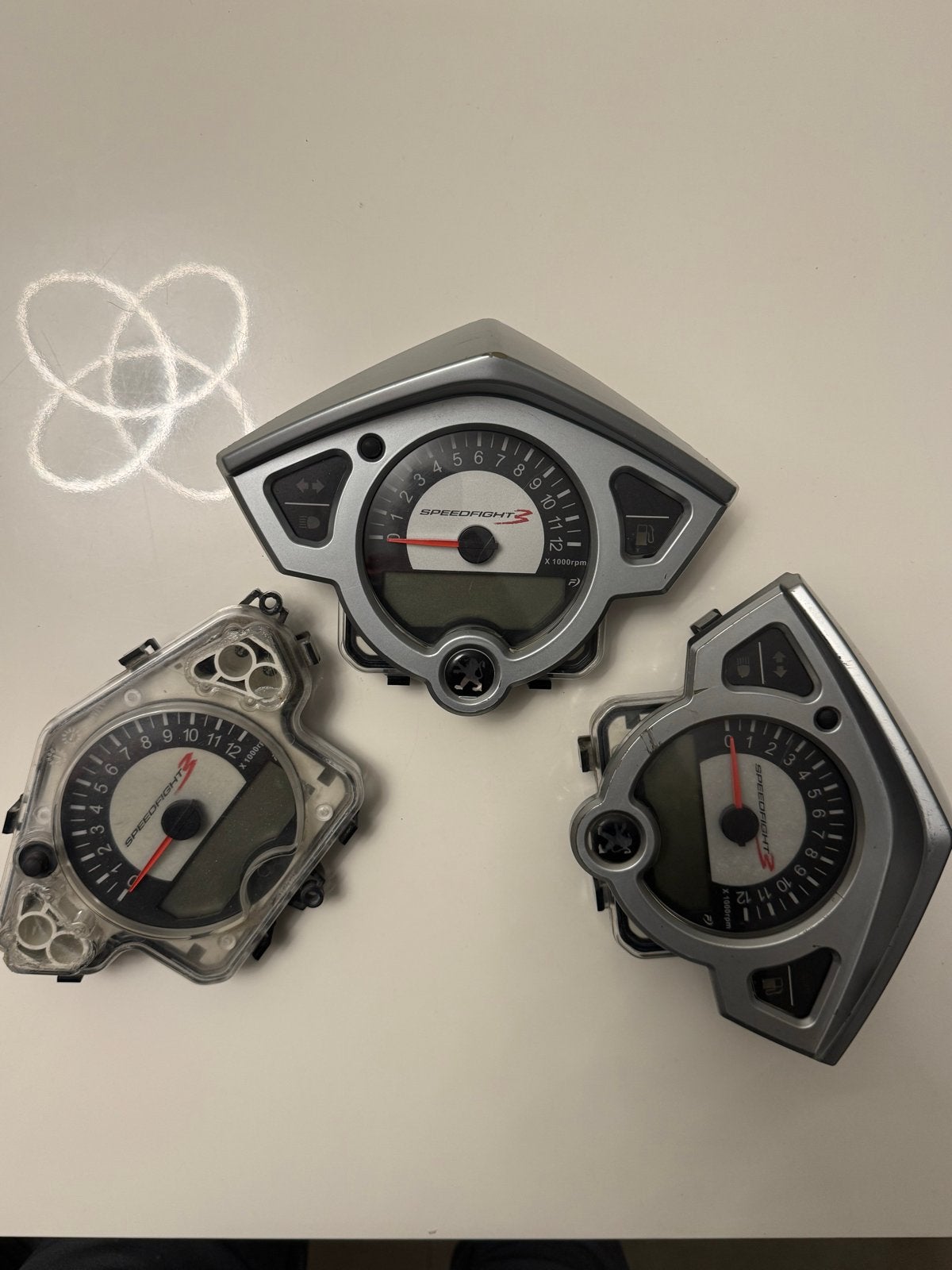 3xPeugeot Speedfight 3 teller (km stand en werking onbekend), Ophalen of Verzenden, Gebruikt, Overige typen