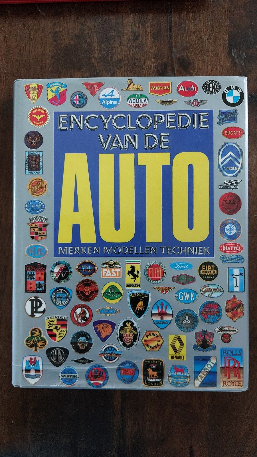 Auto encyclopedie, Ophalen of Verzenden, Gelezen