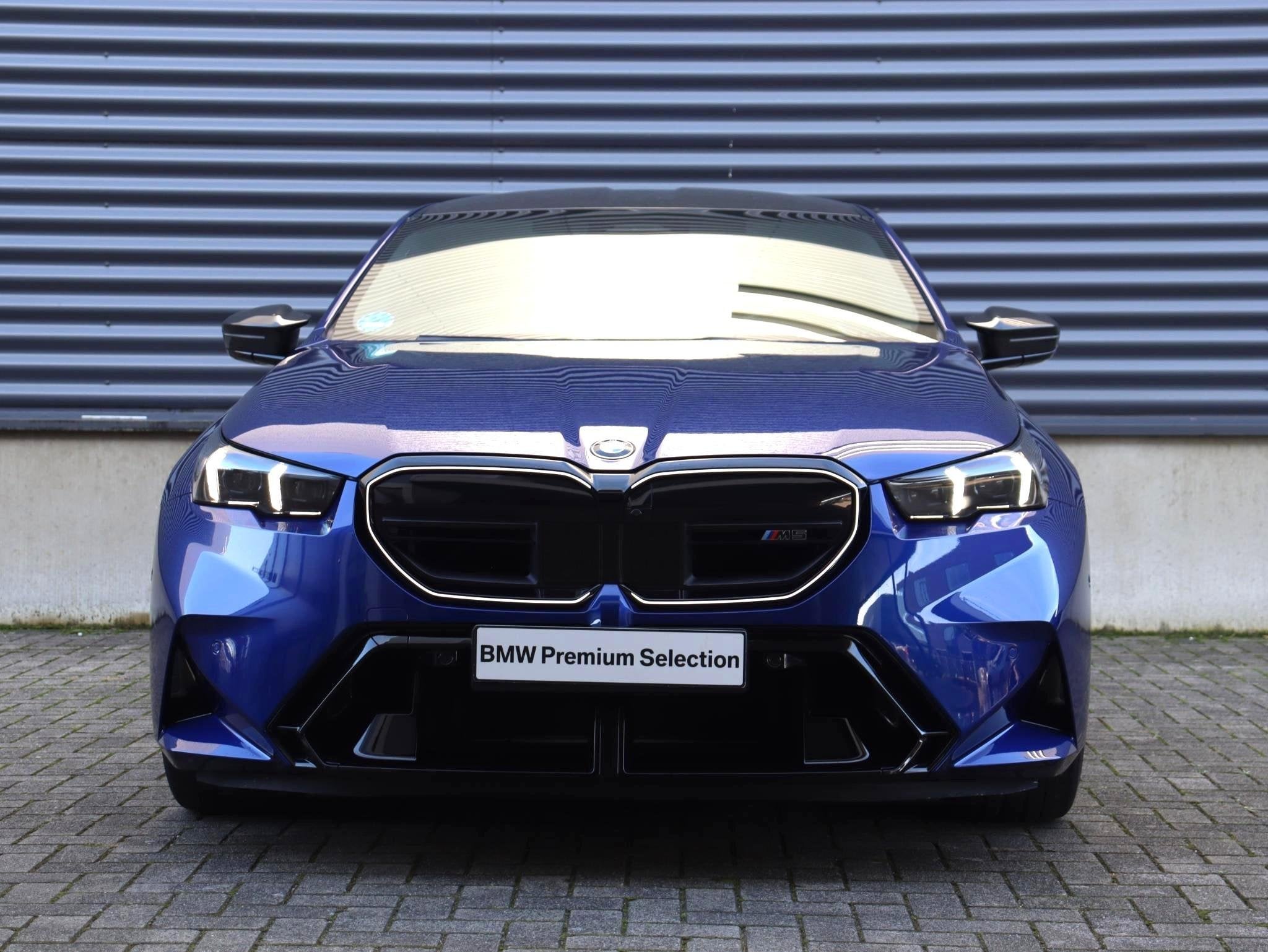 BMW M5 Sedan | High Executive | Driving Assistant Prof. | Ca, Automaat, Stof, Gebruikt, 135 min