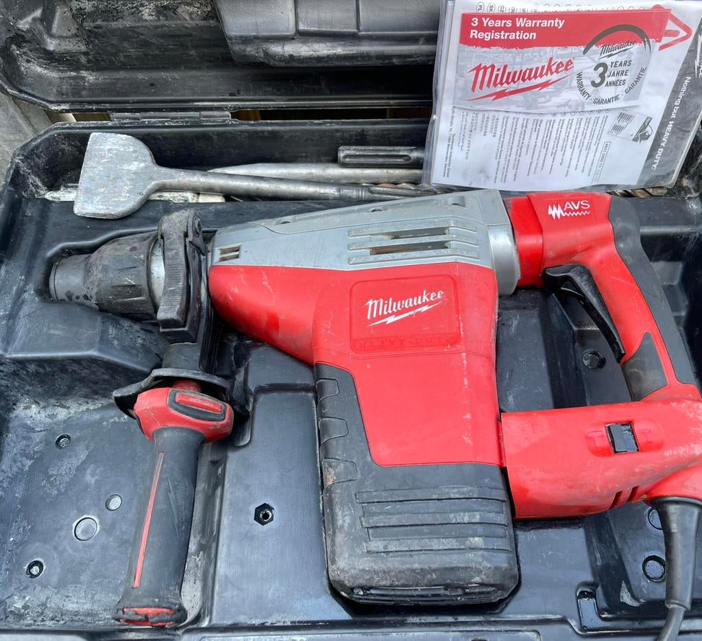 Milwaukee 5 kg  combi / breekhamer SDS max, Ophalen of Verzenden, Zo goed als nieuw, Boor- en/of Breekhamer