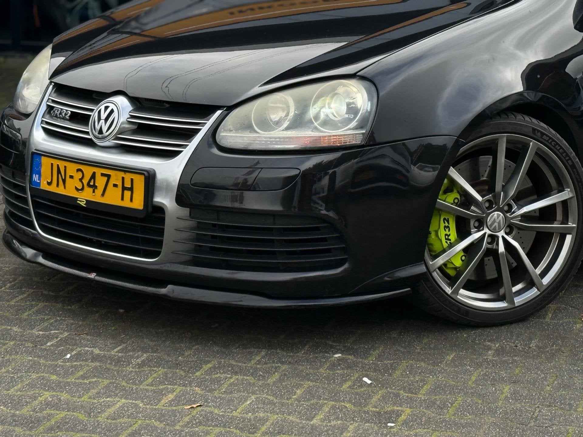Volkswagen Golf 3.2 R32 MILLTEK/PORSCHE REMMEN/LEDER/CARPLAY, Auto's, Automaat, Gebruikt, Zwart, 3189 cc