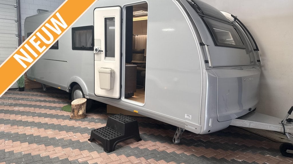 Adria Alpina 663 HT Nieuw Nu in de showroom, Caravans en Kamperen, 7 tot 8 meter, Adria, Schokbreker, Overige typen