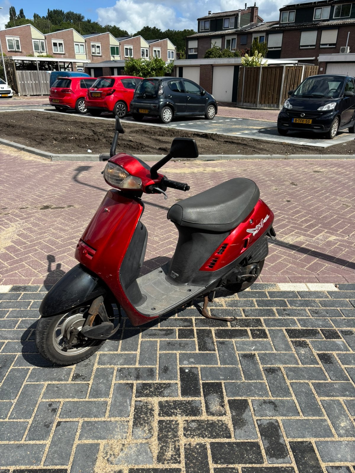 Kymco dj 50 // Rood, Ophalen, Gebruikt, Overige modellen, Maximaal 45 km/u