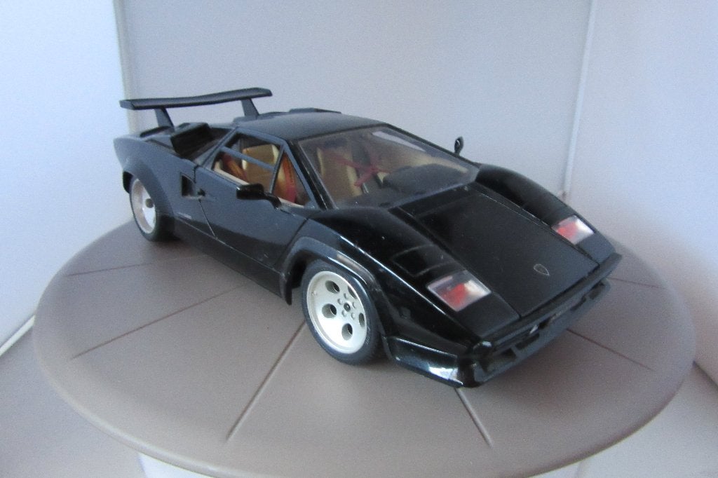 Lamborghini Countach 1;18, Ophalen of Verzenden, Zo goed als nieuw, Auto, Bburago
