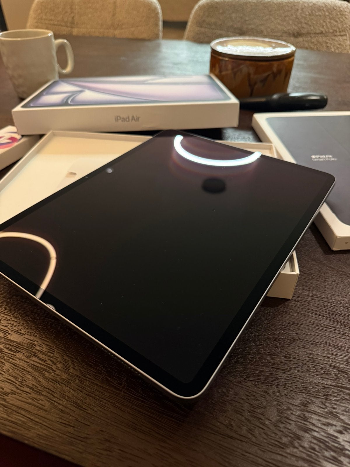 Foto 3 van iPad Air 13” M3 128GB (2025) + Pencil Pro + Smart Folio hoes