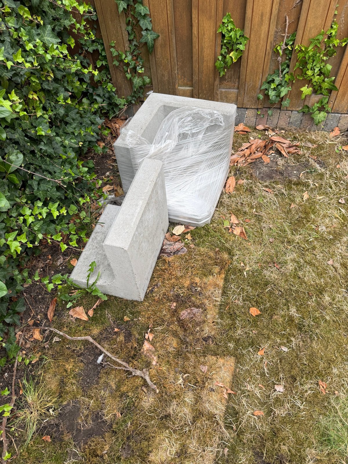 Betonnen elementen- Nieuw in verpakking, Ophalen, Nieuw, Minder dan 5 m², Beton