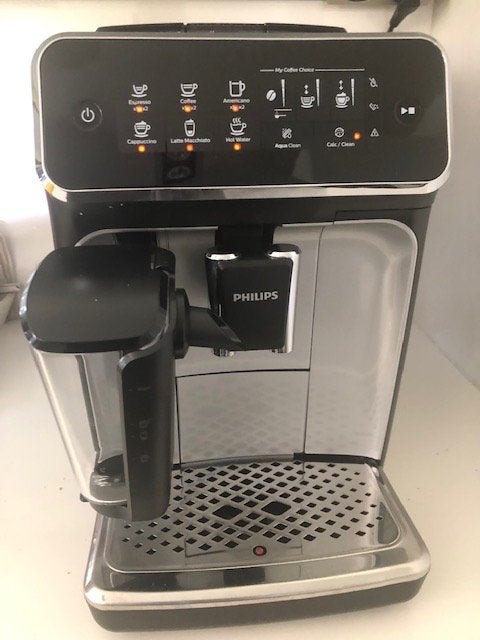 Philips LatteGo EP3246, Ophalen, Afneembaar waterreservoir, Espresso apparaat, Zo goed als nieuw