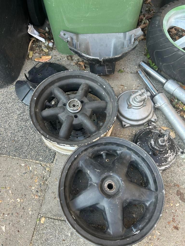 Diverse scooter onderdelen yamaha, Ophalen of Verzenden, Gebruikt, Overige typen, Yamaha