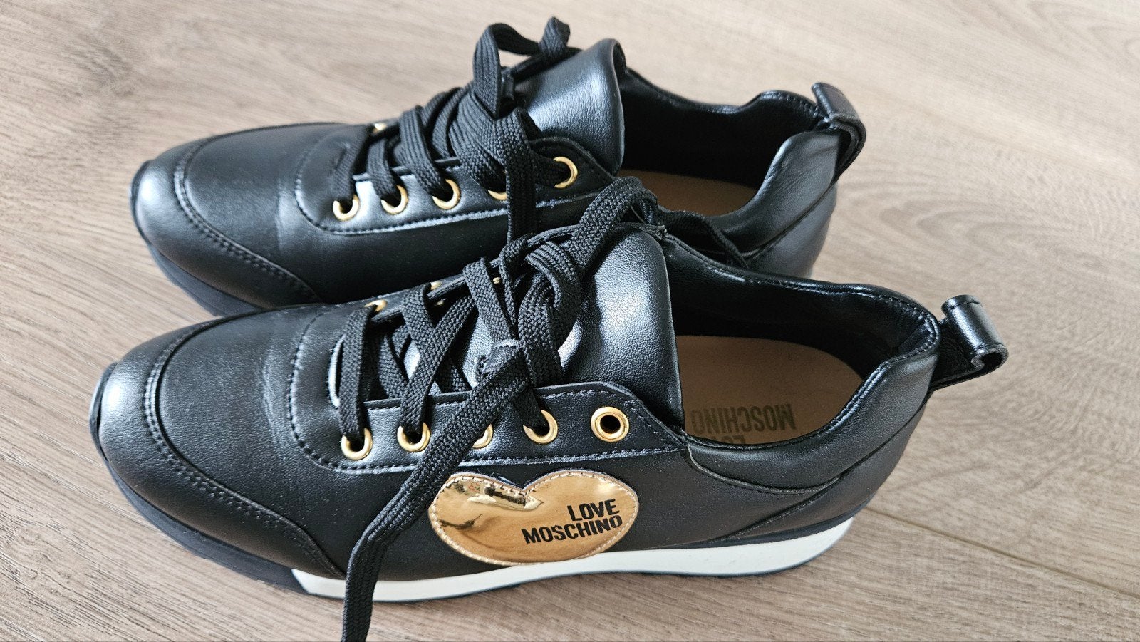 Originele Love Moschino sneakers - Maat 37 NIEUW!, Ophalen, Love Moschino, Zwart, Nieuw