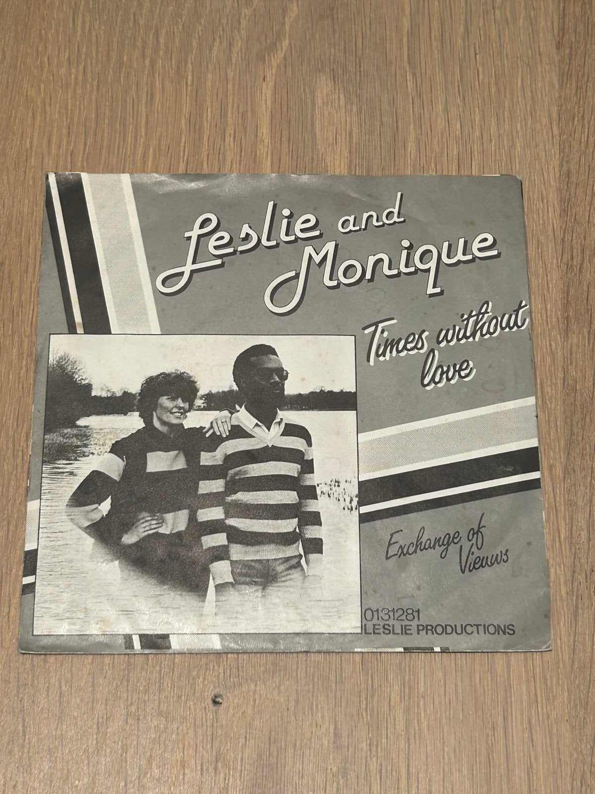 Zeldzame single leslie and monique, Ophalen of Verzenden, Zo goed als nieuw, Pop