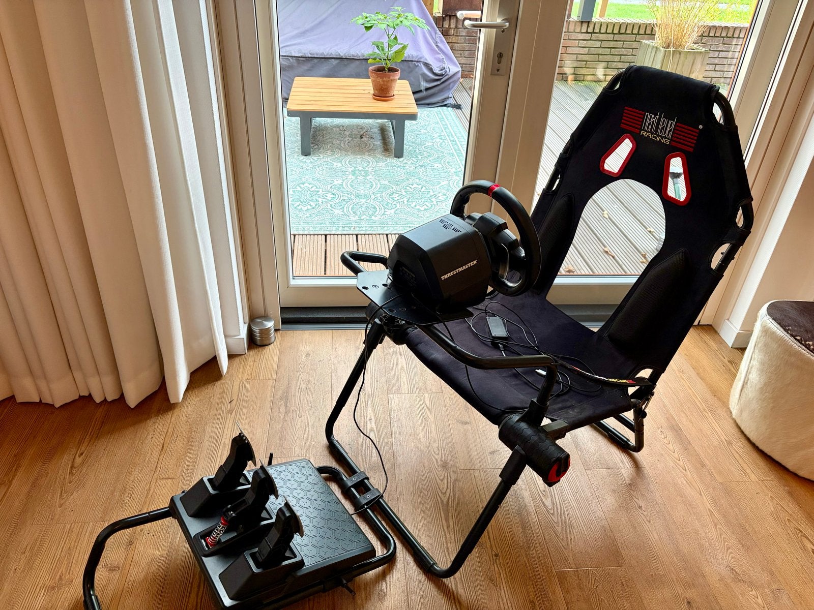 Thrustmaster T300RS GT Edition + Next Level Racing GT Lite, Ophalen, Overige merken, Zo goed als nieuw