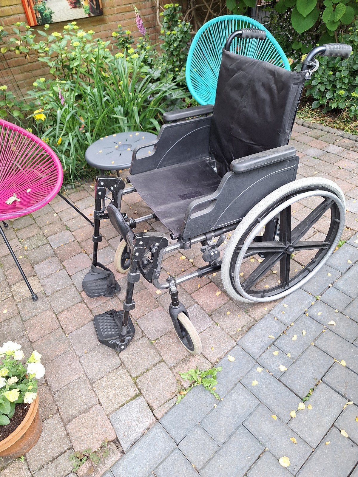 Inklapbare rolstoel, Diversen, Rolstoelen, Ophalen
