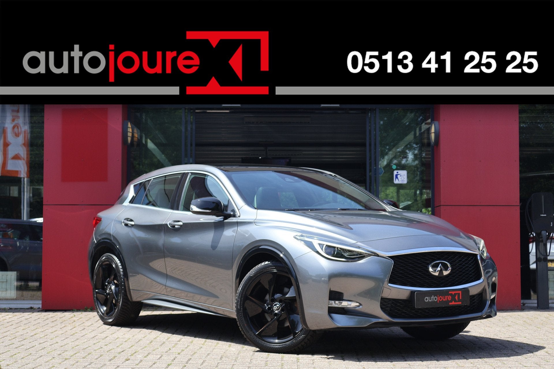 Infiniti Q30 1.6 T Sport | Origineel NL | Panoramadak | Bose, Auto's, Infiniti, Gebruikt, 700 kg, Bedrijf, 84 €/maand