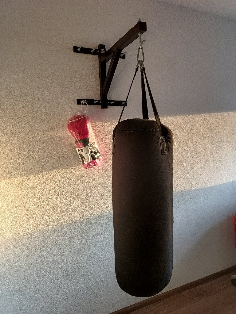 Bokszak 100cm met muurbeugel, Ophalen, Zo goed als nieuw, Bokszak