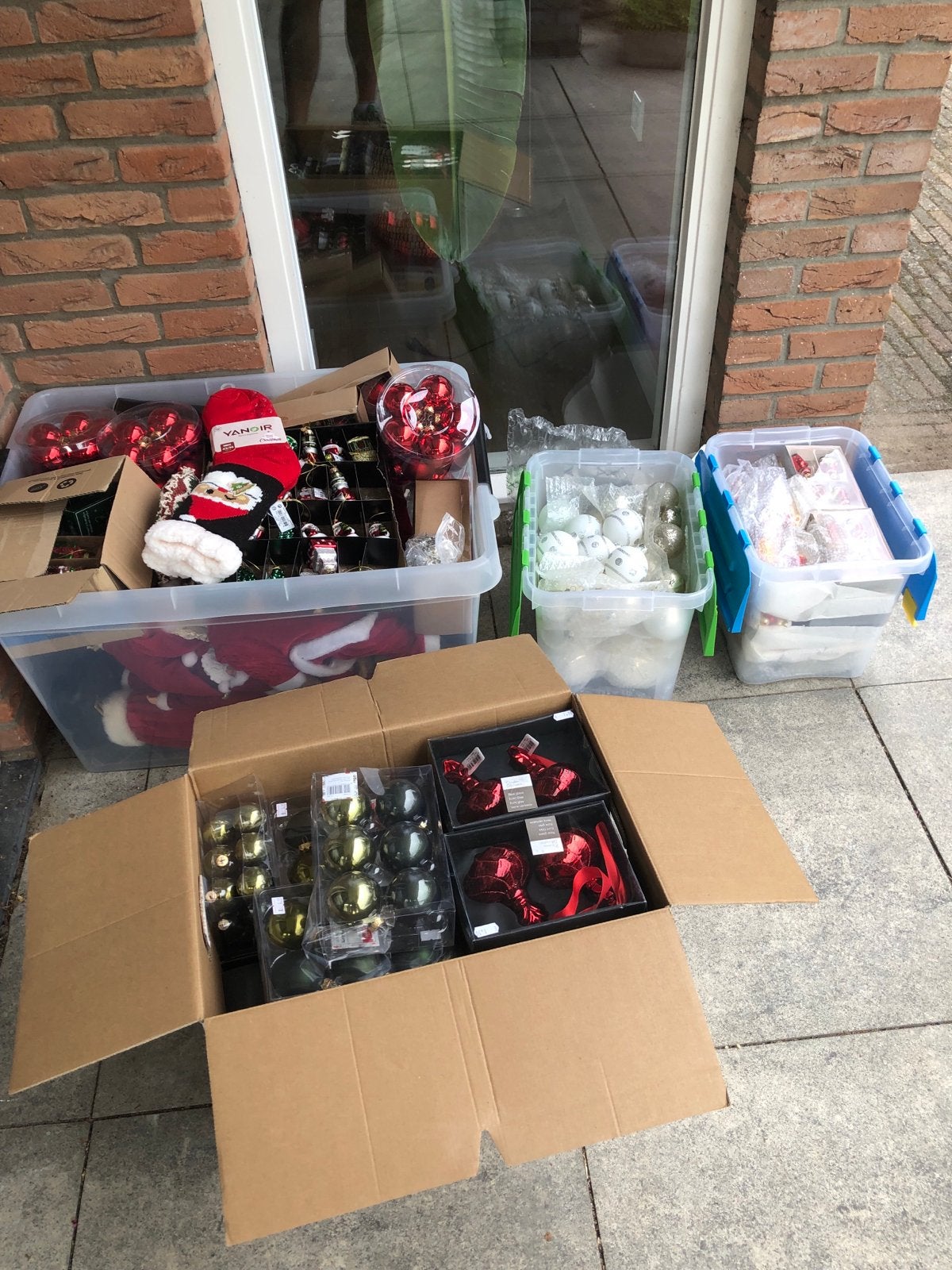 Grote partij kerstballen en kerstspullen, Diversen, Kerst, Ophalen