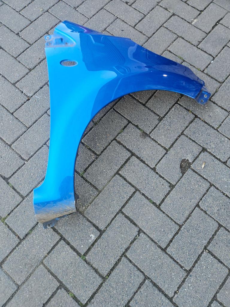 ZIJSCHERM RECHTS VOOR PEUGEOT 107 / CITROËN C1, Niet ingevuld, Gebruikt, Citroën, Niet ingevuld