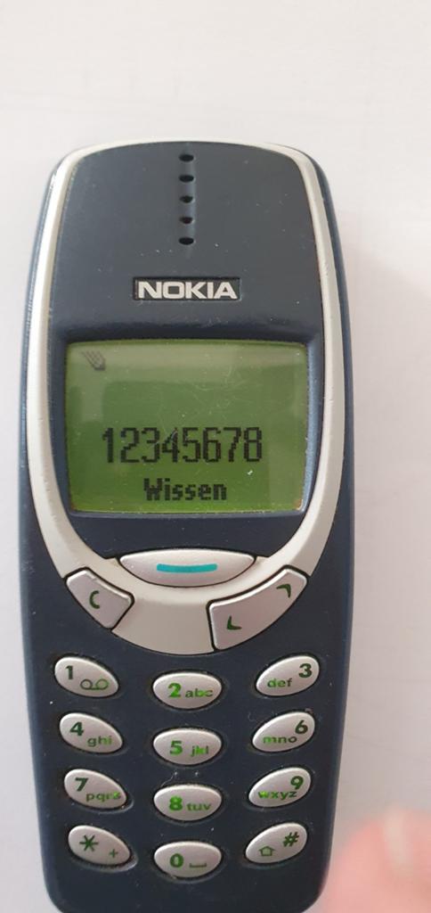 Nette Nokia 3310 met nieuwe batterij, Gebruikt, Blauw, Geen camera, Fysiek toetsenbord