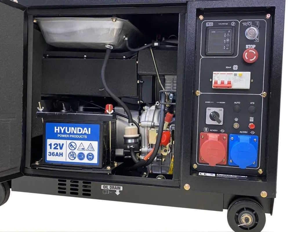 Hyundai heavy duty diesel generator 7.5 kVA, Doe-het-zelf en Verbouw, Ophalen, Dieselolie, Geluidgedempt, Zo goed als nieuw