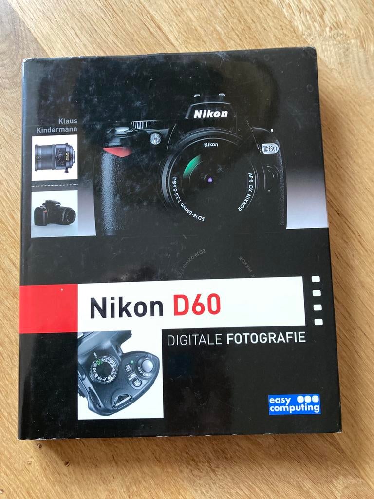 Nikon D60 boek, Ophalen of Verzenden, Zo goed als nieuw, Fotograferen en Filmen