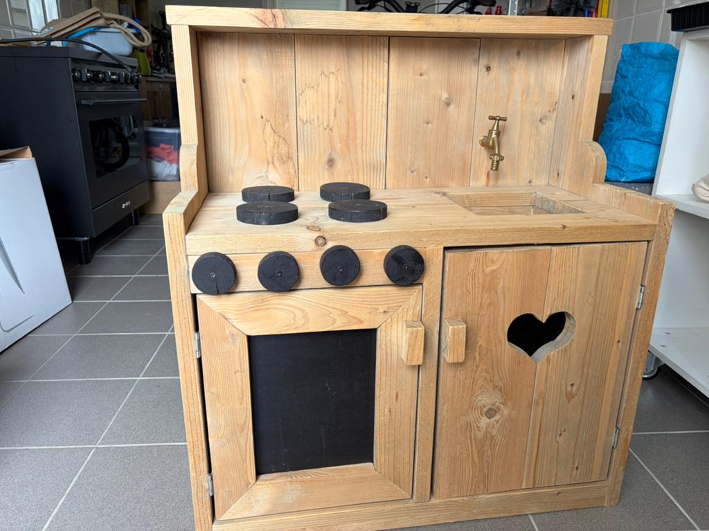 Speelkeuken van steigerhout, Ophalen, Zo goed als nieuw, Hout, Speelkeuken