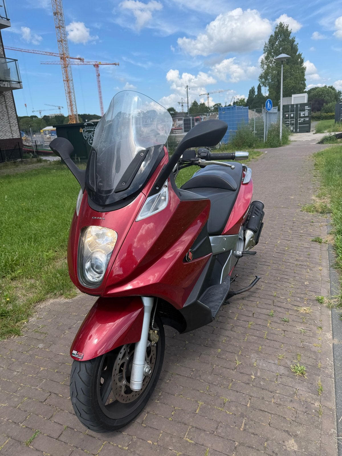 Gilera GP 800 Motorscooter - Krachtig en Comfortabel, Fietsen en Brommers, Brommers | Overige merken, Ophalen of Verzenden, Gebruikt
