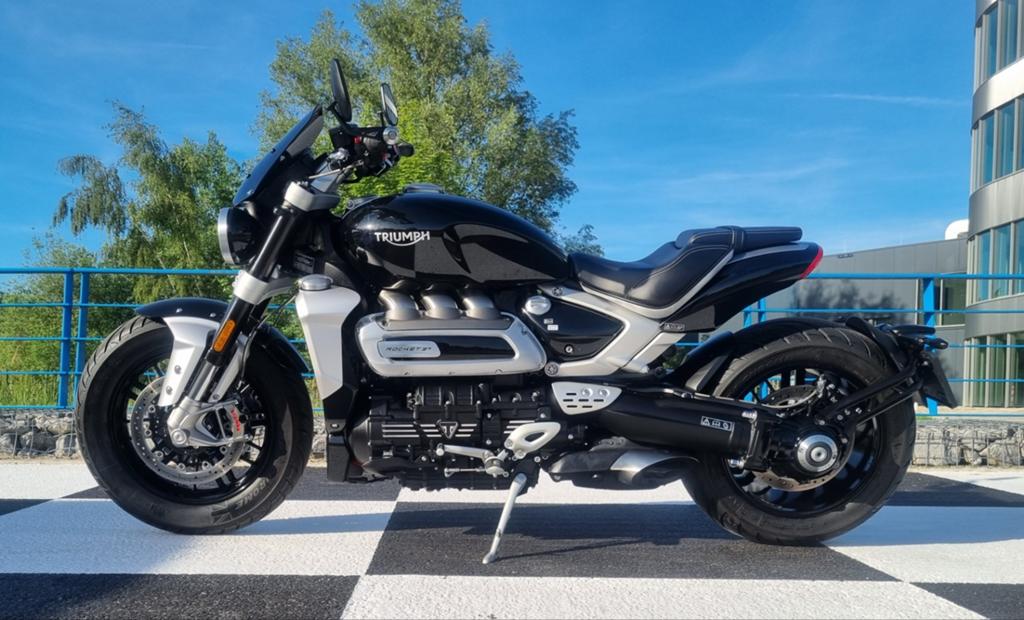 Triumph Rocket 3R / 1.500 KM / Garantie / inruil mogelijk, Motoren, Motoren | Triumph, Particulier, Naked bike, Ophalen of Verzenden