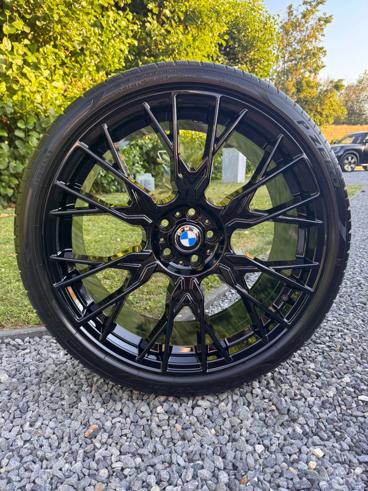 21 inch BMW 5 serie G60 G61 I5 Pirelli zomerbanden ZGAN!, Ophalen, 285 mm, Banden en Velgen, 21 inch