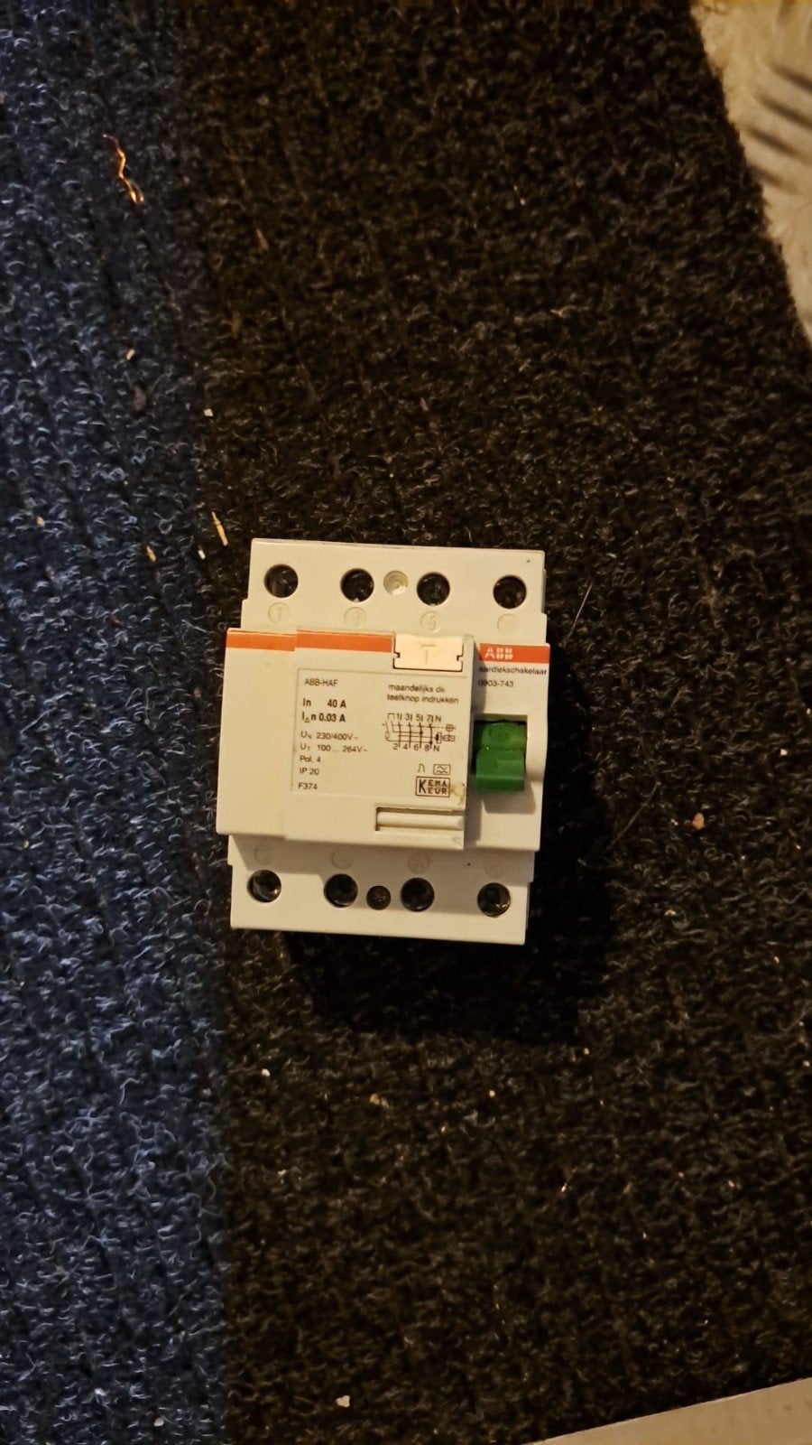 ABB Aardlekschakelaar 40A 0.03A 4-polig, Hobby en Vrije tijd, Ophalen of Verzenden, Gebruikt