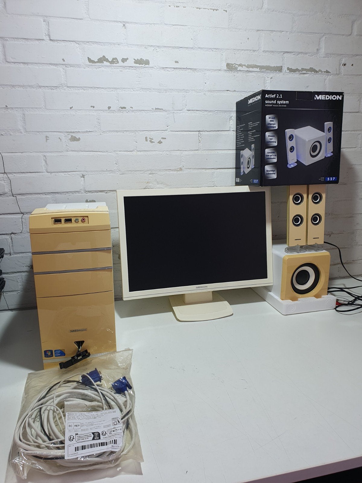 Complete Windows 7 PC Set (Verse Installatie) Retro Gaming, Ophalen, ., Medion, .