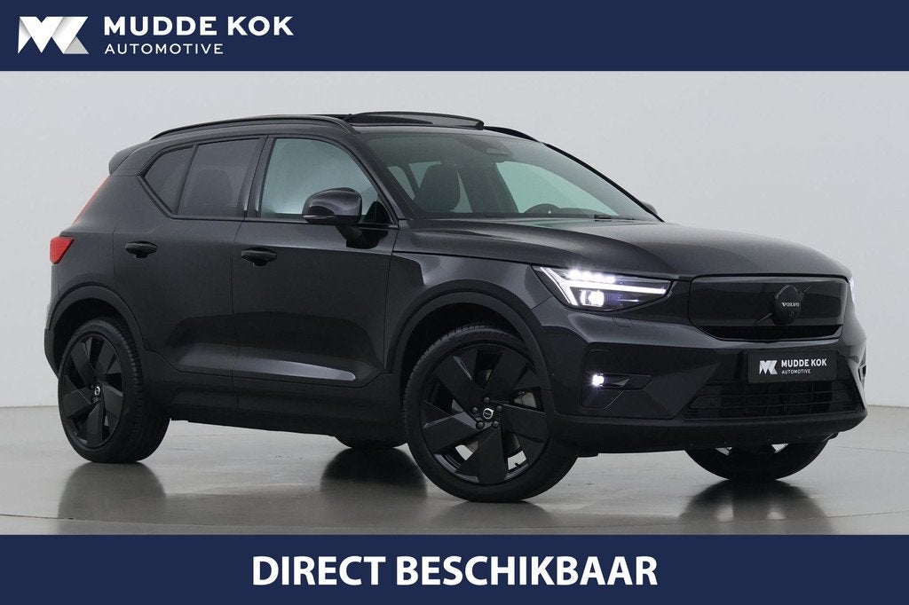 Volvo EX40 Single Motor Extended Range Plus Black Ed. 82 kWh, Auto's, Volvo, Automaat, Gebruikt, 252 pk, Zwart