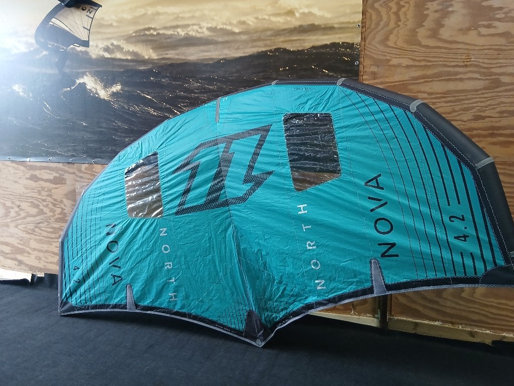 North Nova 4.2 m Wing - Compleet met Leash, tas - WINGSHOP, NORTH, Ophalen of Verzenden, Zo goed als nieuw, Wingsurf-wing