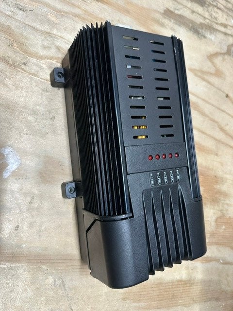Caravanvoeding NE213 Nordelettronica, Caravans en Kamperen, Caravan accessoires, Ophalen of Verzenden, Zo goed als nieuw
