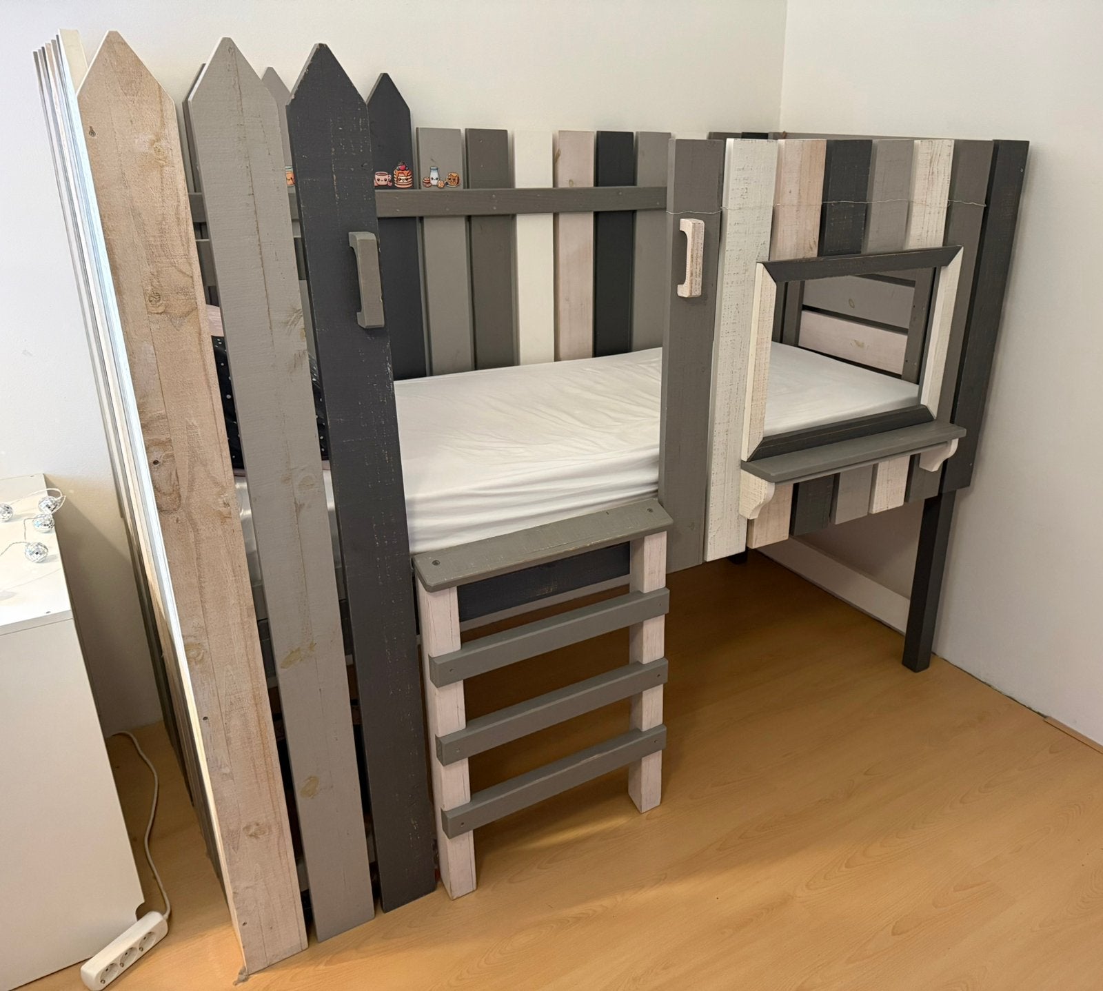 Lage hoogslaper met "bureautje", Ophalen, Hoogslaper, Eenpersoons, 160 tot 180 cm
