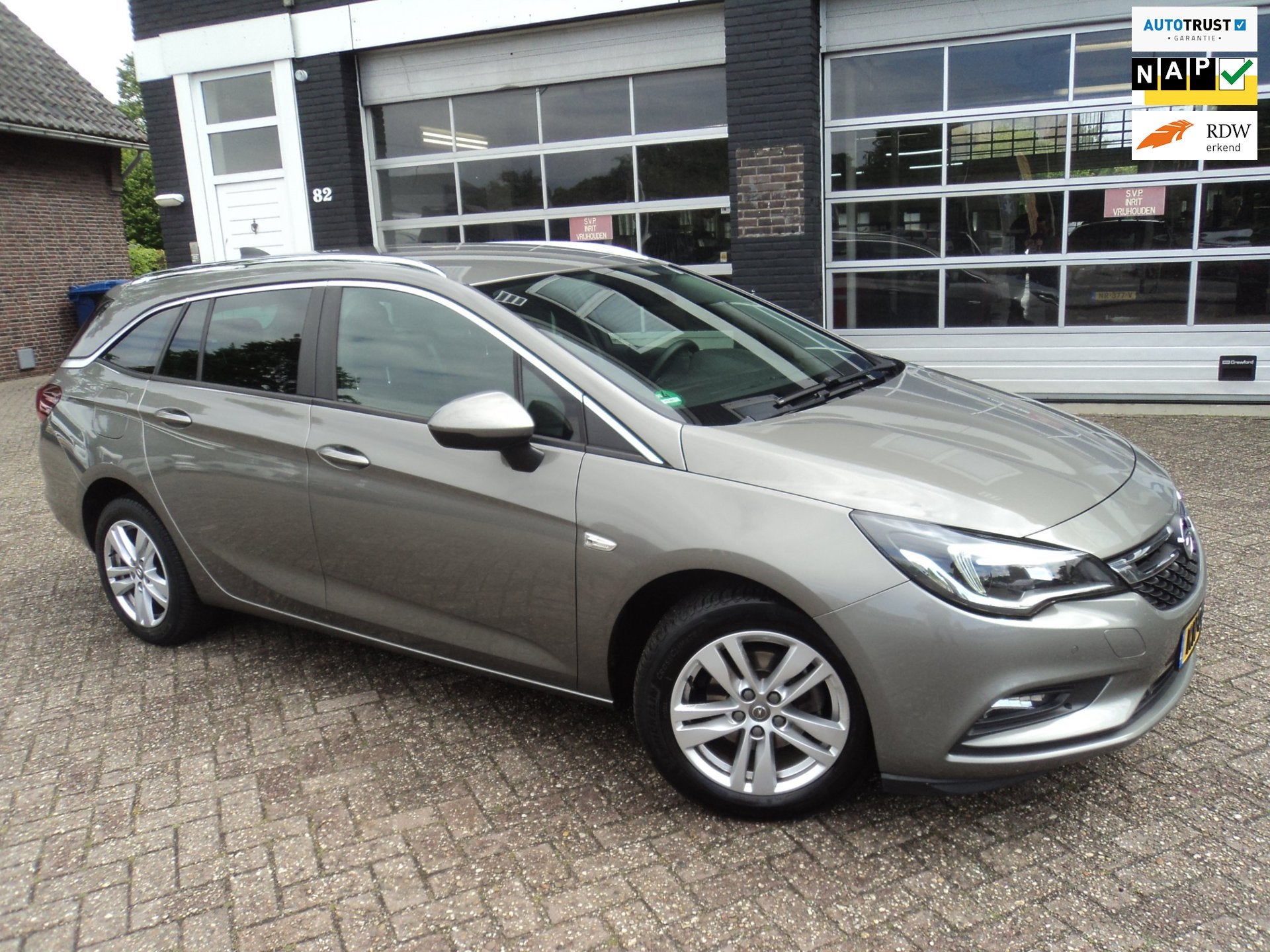 Opel Astra Sports Tourer 1.0 Business+ Camera Cruise Control, Voorwielaandrijving, Stof, Gebruikt, 1178 kg
