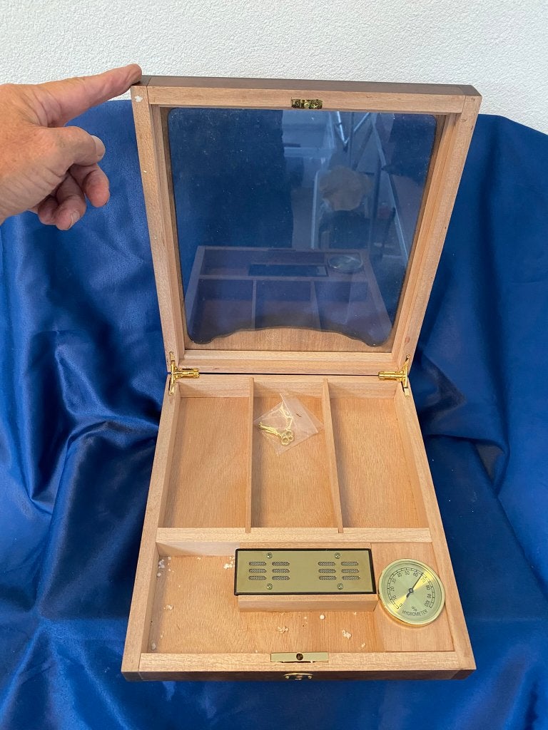 Sigaren humidor, Verzamelen, Ophalen of Verzenden, Nieuw, Tabaksdoos of Verpakking