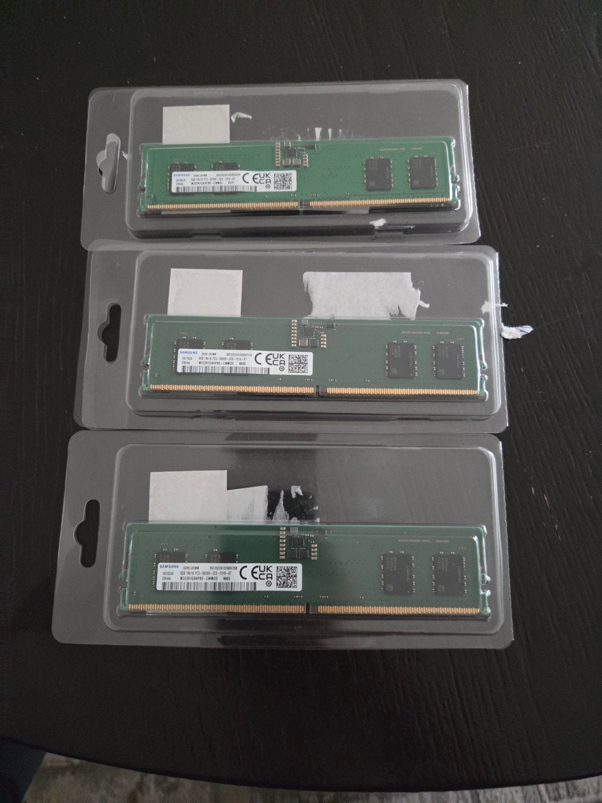 samsung 8gb 1Rz16 pc5 5600B uc0 1010 XT, Computers en Software, RAM geheugen, Ophalen of Verzenden, DDR5, Laptop