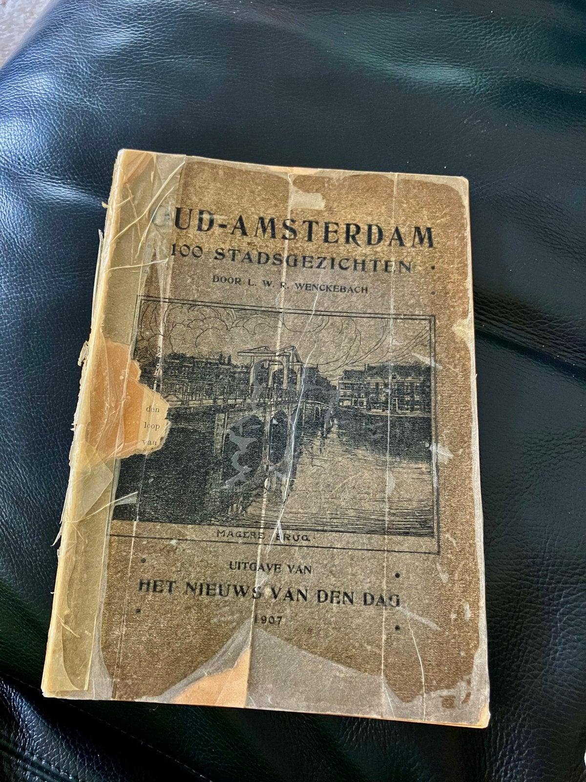Oud-Amsterdam: 100 Stadsgezichten door L. Werckebach (1907), Boeken, Geschiedenis | Stad en Regio, Ophalen of Verzenden, 20e eeuw of later