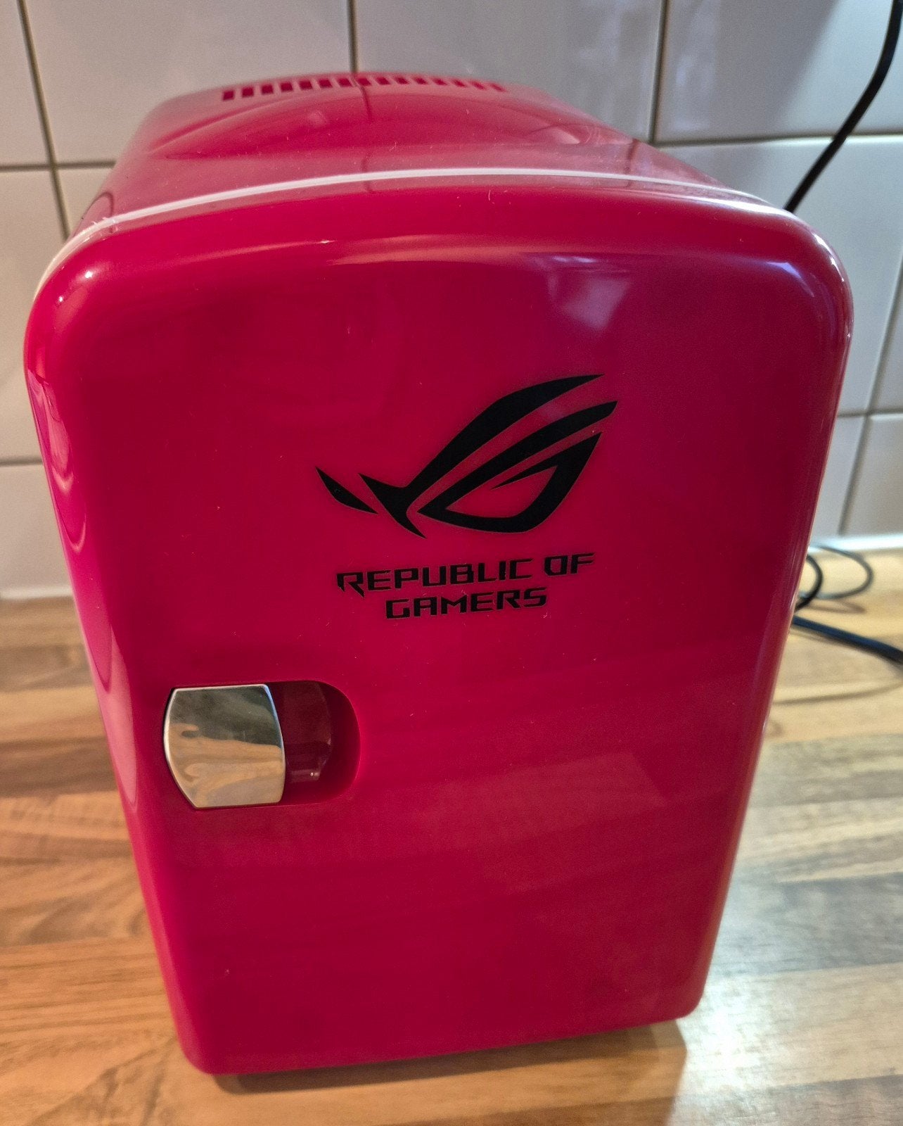 ROG Mini Koelkast - Hot & Cold - 4L, Zonder vriesvak, Ophalen of Verzenden, Minder dan 45 cm, Minder dan 85 cm