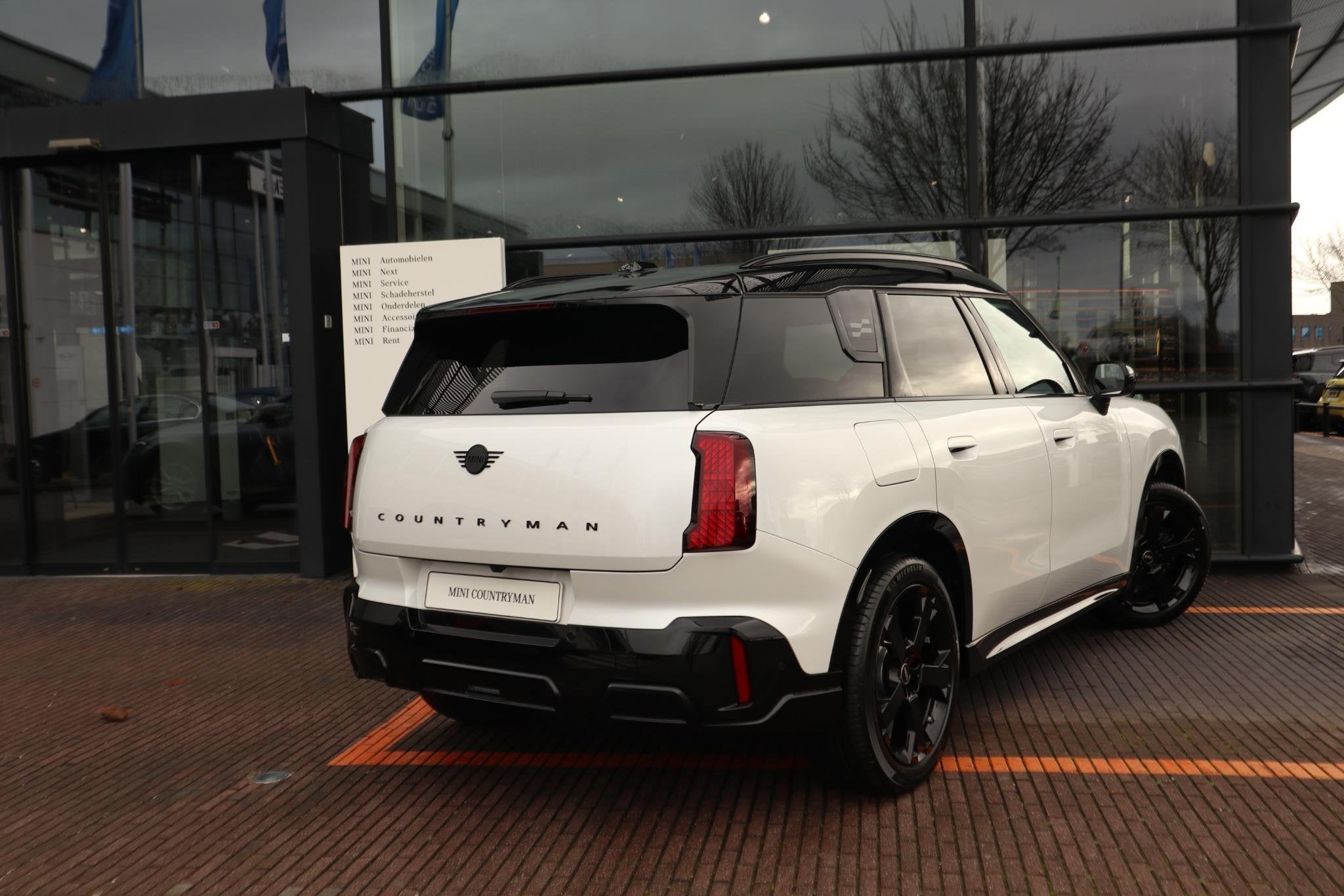 MINI Countryman E John Cooper Works Uitvoering | Pakket M |, Auto's, Stof, Zwart, Countryman, Stuurwielverwarming