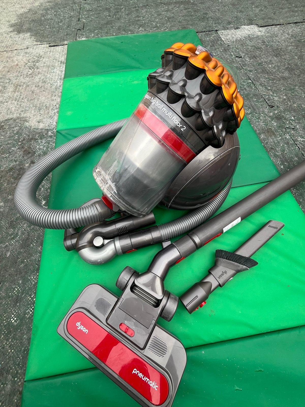 Dyson Big Ball Multi Floor 2 Stofzuiger, Witgoed en Apparatuur, Stofzuigers, Ophalen, Gebruikt, Dyson, Minder dan 1200 watt