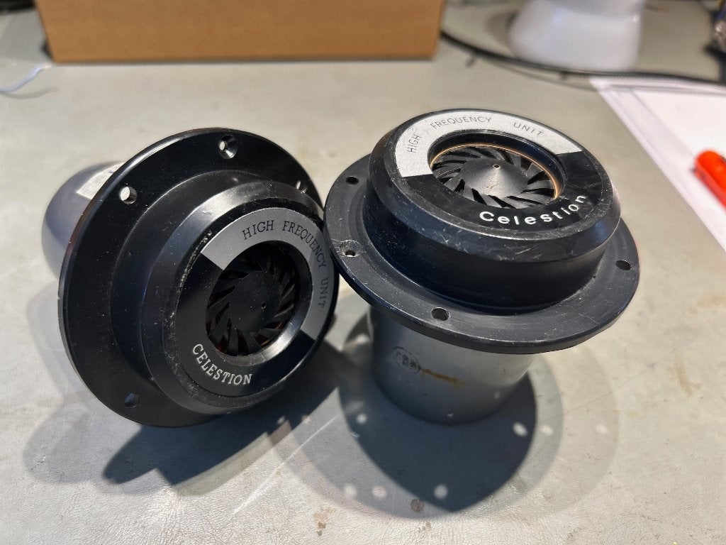 Celestion HF1300 MK2 tweeters, 1x goed, 1x kapot, Ophalen of Verzenden, Gebruikt, Overige typen, Overige merken