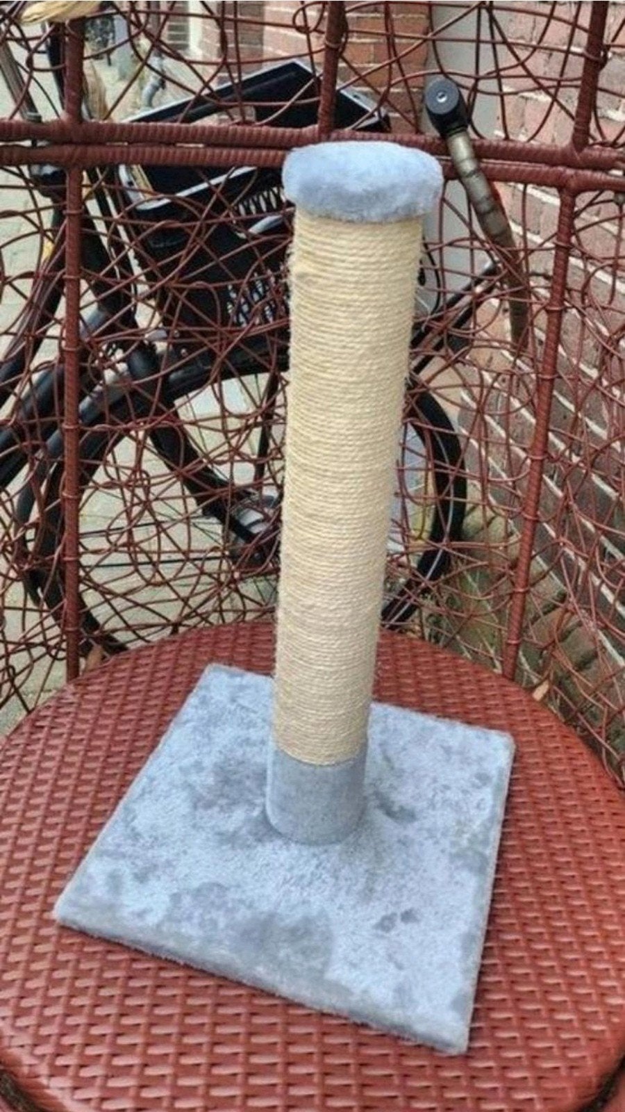 Krabpaal Scratchingpost  65 cm.
Nieuw, Ophalen of Verzenden, Nieuw, Krabpaal