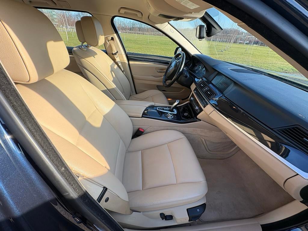 BMW 5-Serie 528I 180KW Touring Aut8 2013 Blauw, Automaat, Euro 5, Beige, 2000 kg
